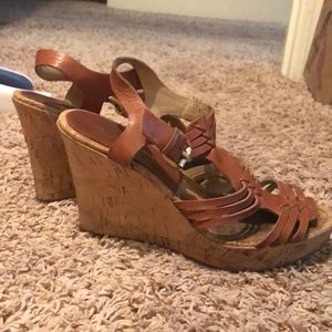 Summer wedge -Audrey Brooke